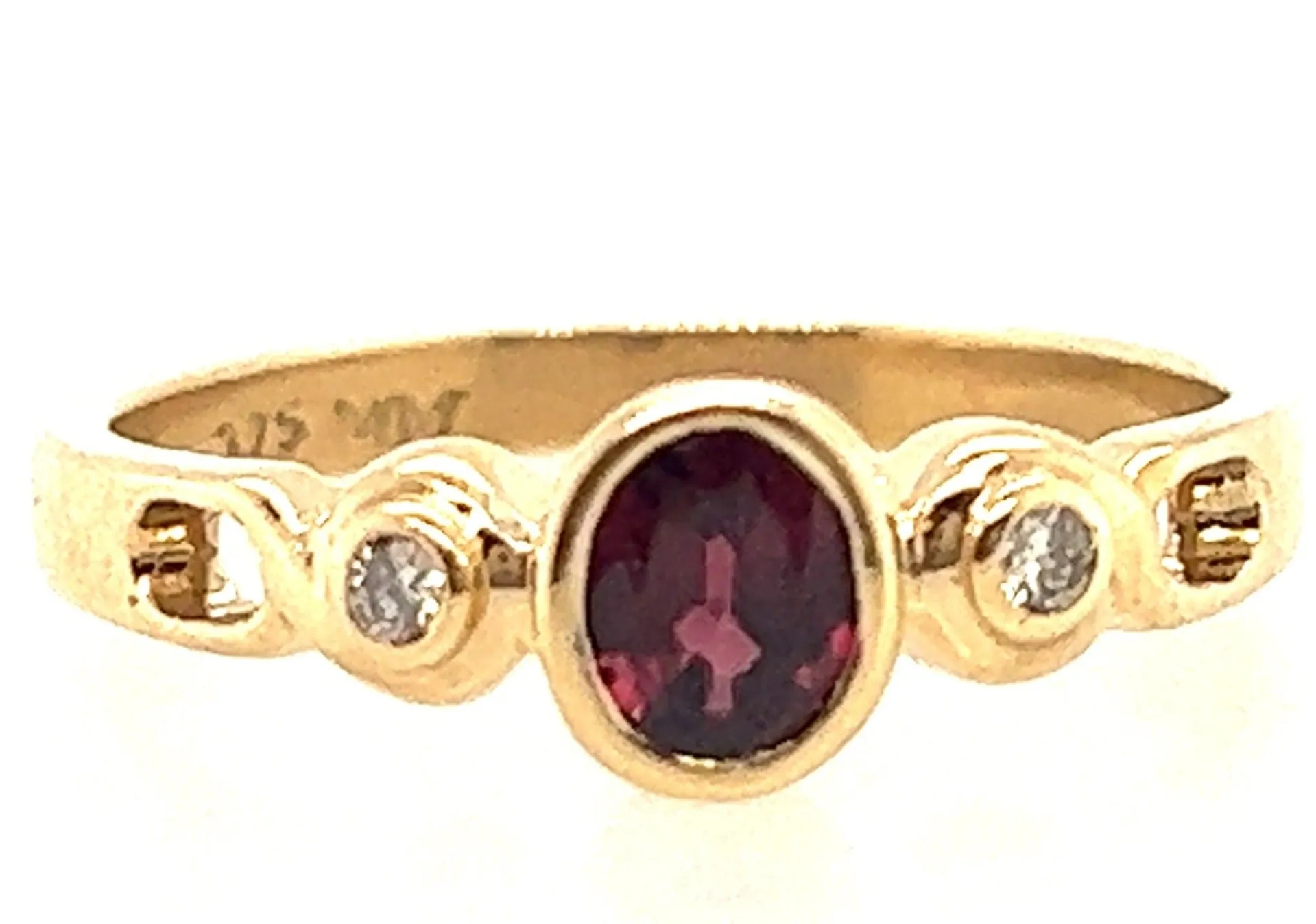 0.50ct Ruby & Diamond Yellow Gold Ring - A Romantic Valentine's Treasure