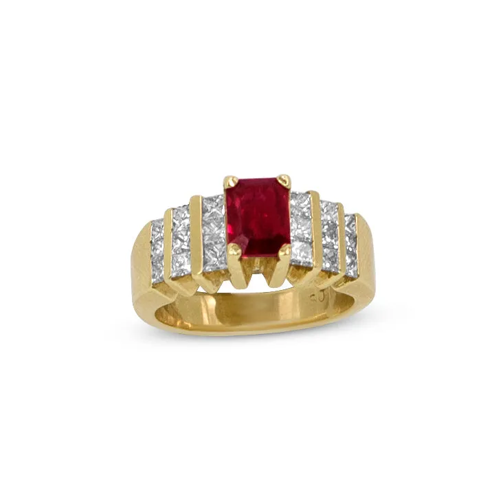 18K Ruby & Diamond Fashion Ring