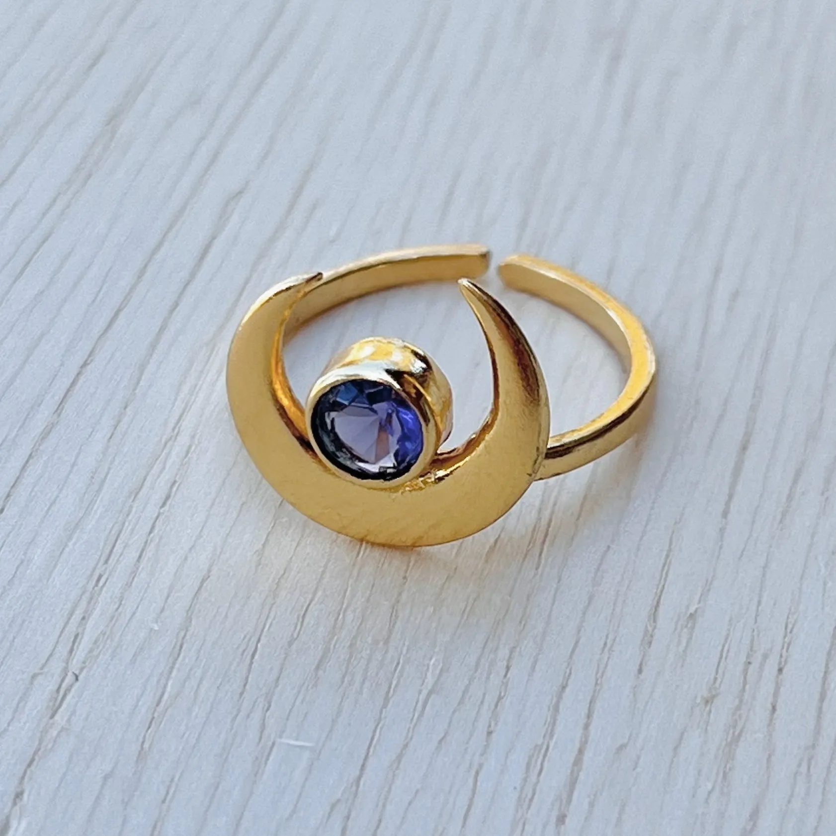Amethyst Moonbeam Ring