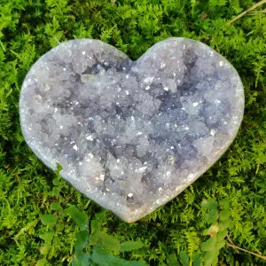 Aura Amethyst Heart (#15)