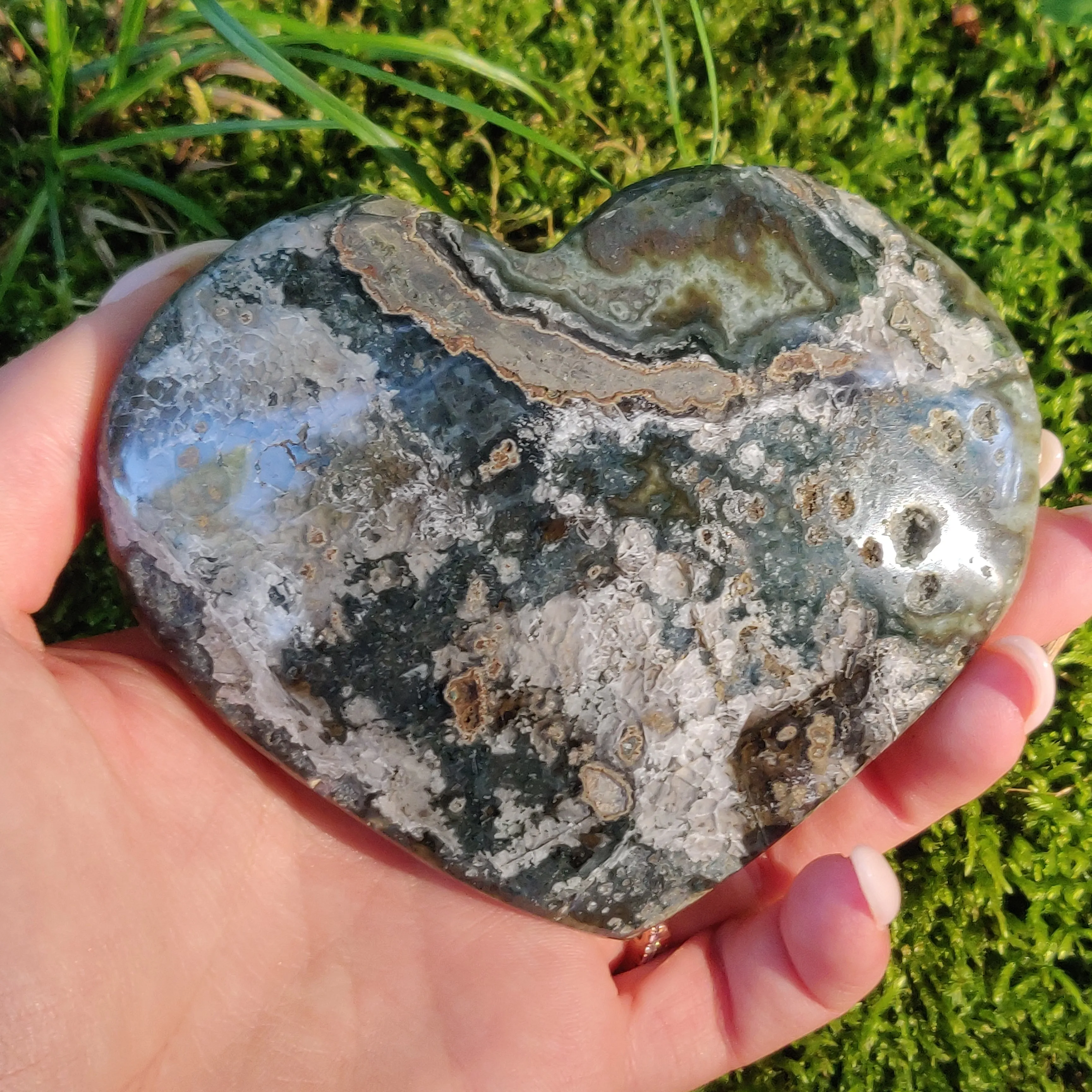Aura Amethyst Heart (#15)