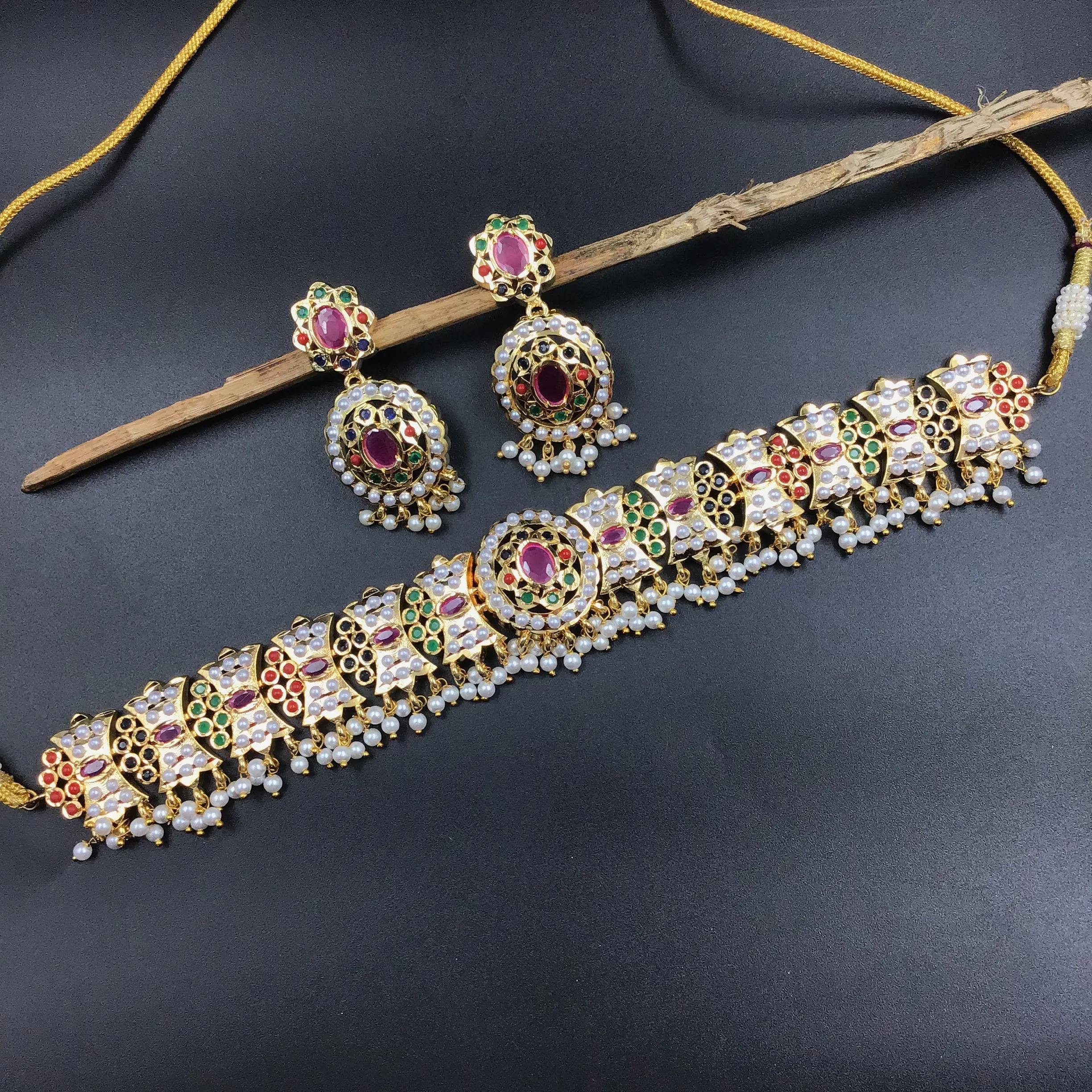 Choker Jadau Necklace Set 5630-65