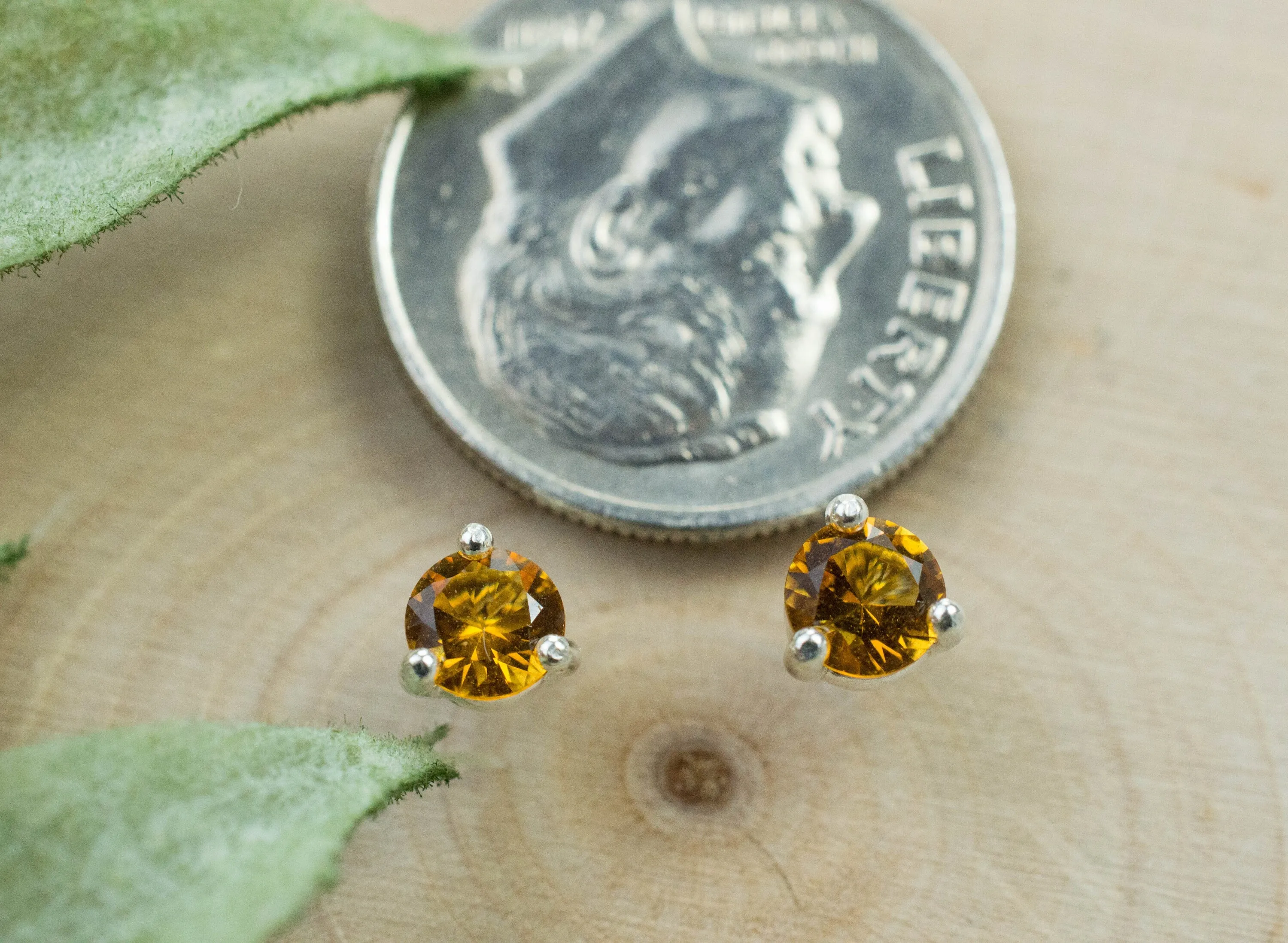 Citrine Earrings; Natural Untreated Uruguay Citrine; 0.390cts