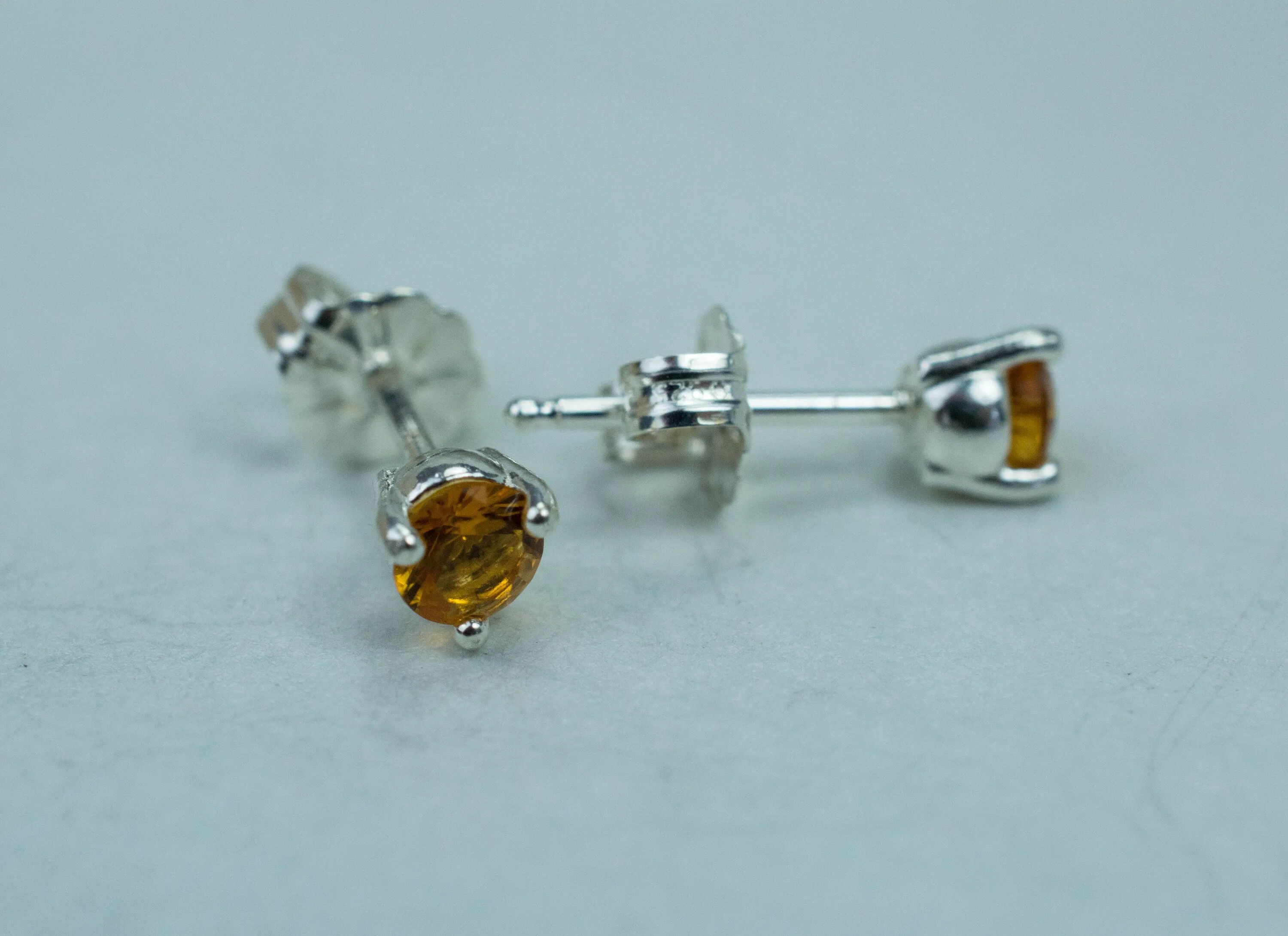 Citrine Earrings; Natural Untreated Uruguay Citrine; 0.390cts