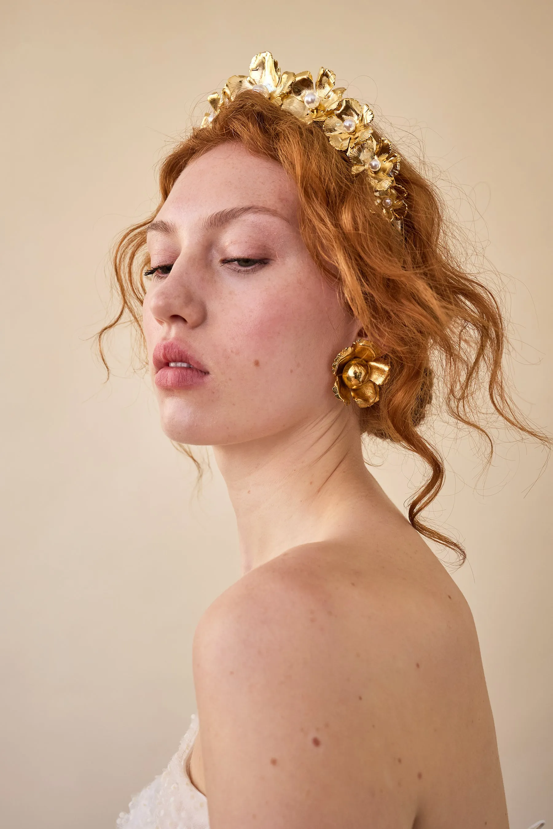 Eden Wide Pearl Crown