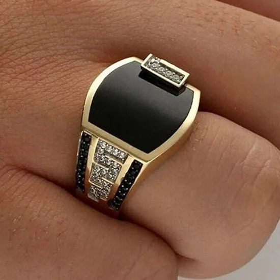 Luxury  Classic Men's Ring Fashion Gold Color Inlaid with Black Stone Zircon