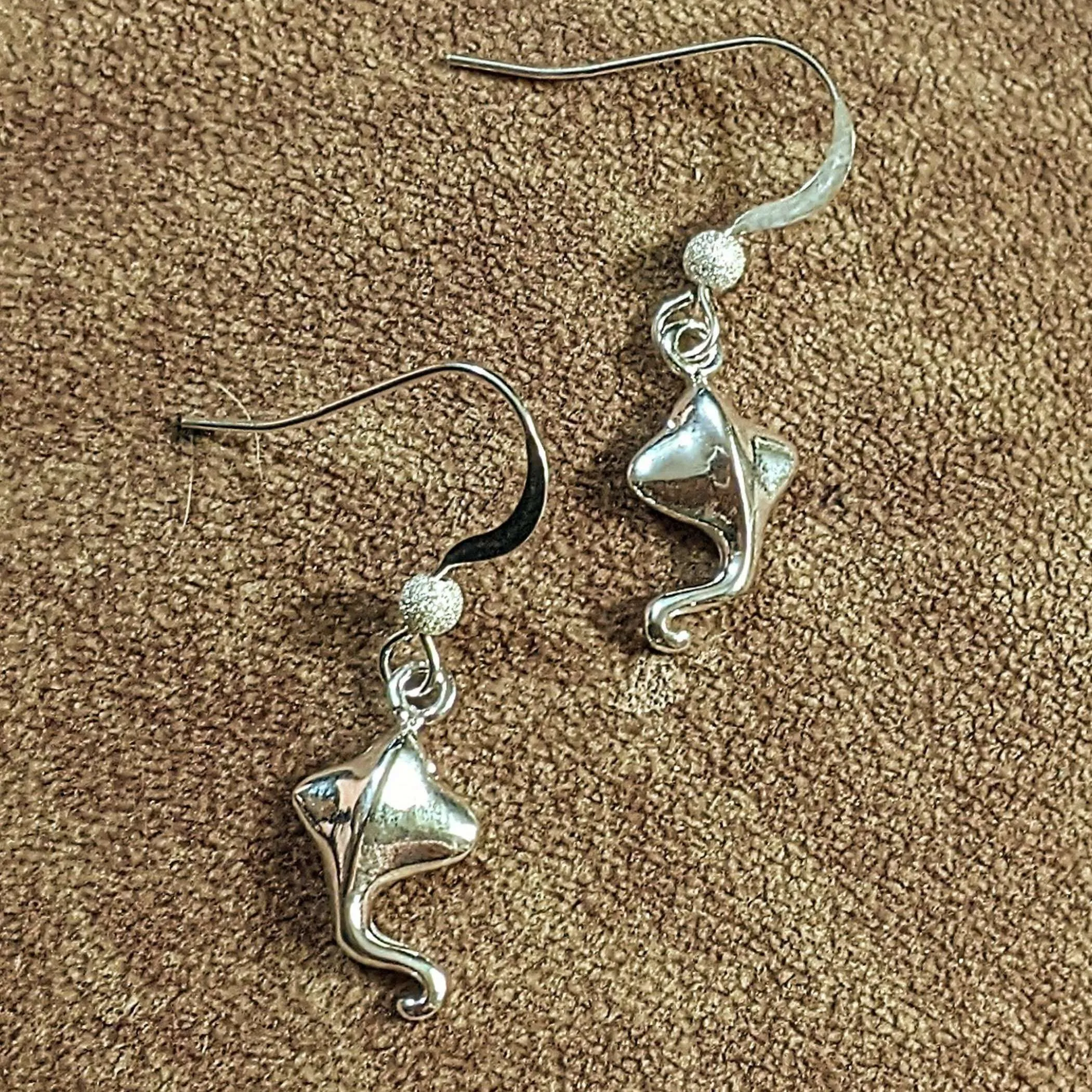 Manta Ray Sterling Silver dangle earrings