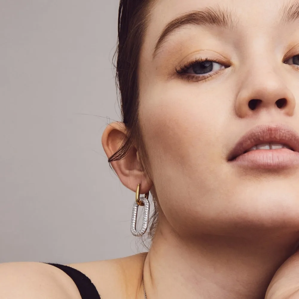 Milano Pave Oval Link Earrings - Gold - 7844ZY