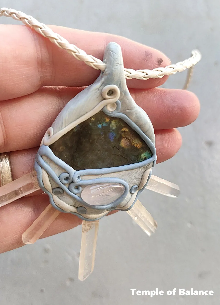 Quartz Box Set - Pendant & earrings