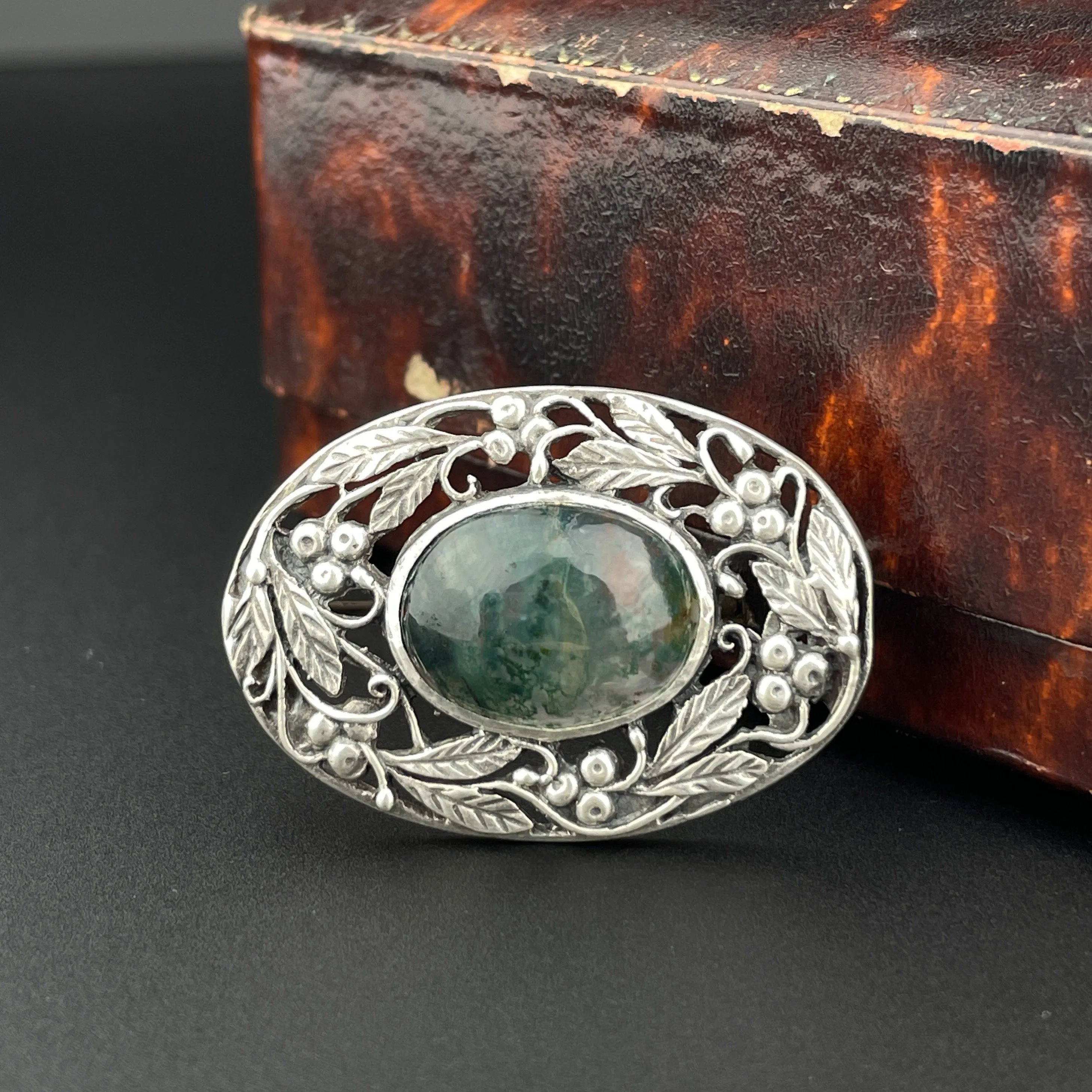 Vintage Arts and Crafts Silver Grapevine Moss Agate Brooch