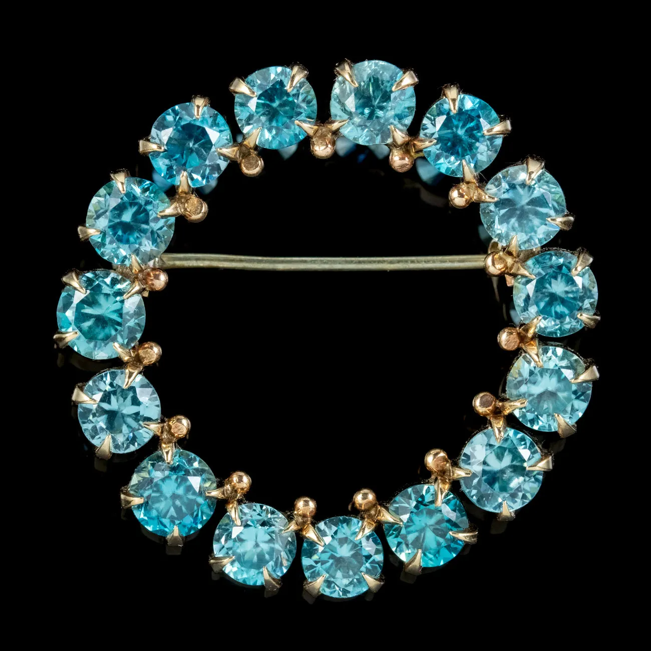 Vintage Blue Zircon Halo Brooch 15ct Gold 9ct Of Zircon