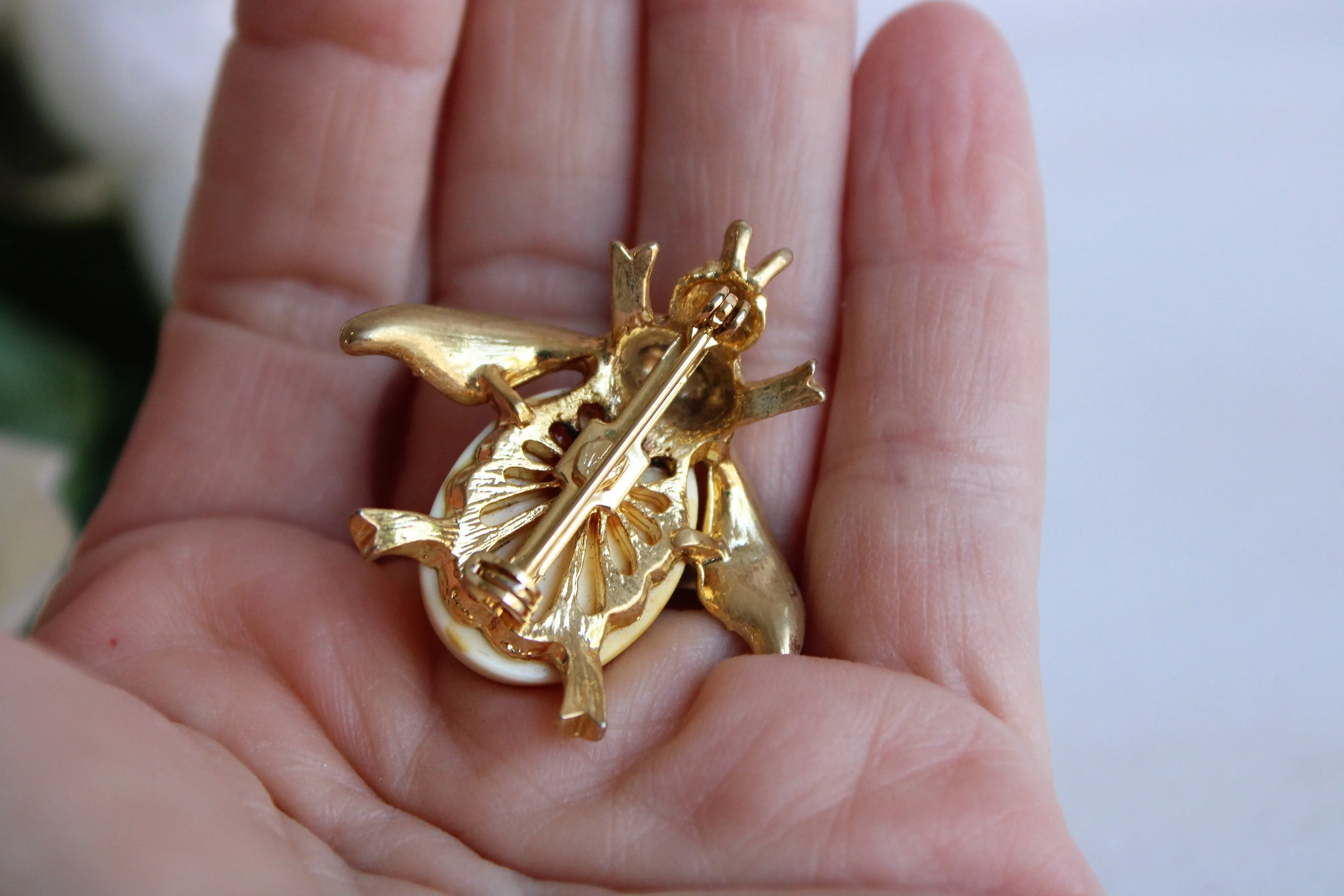 Vintage Bumble Bee or Beetle Brooch
